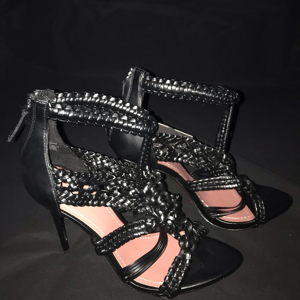 Zara limited edition cut out  leather sandals